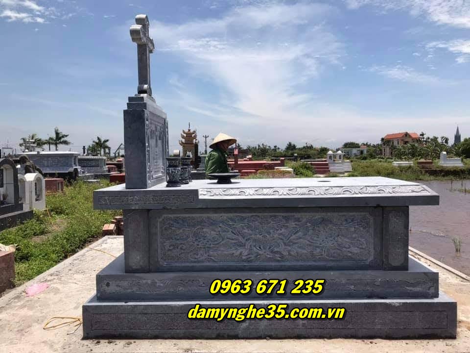 Báo giá mẫu mộ công giáo bằng đá đẹp giá rẻ bán tại Vũng Tàu