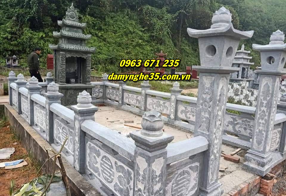 Khu lăng mộ bằng đá nguyên khối chất lượng bán tại Tiền Giang